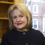 Dr Regina Hertzlinger